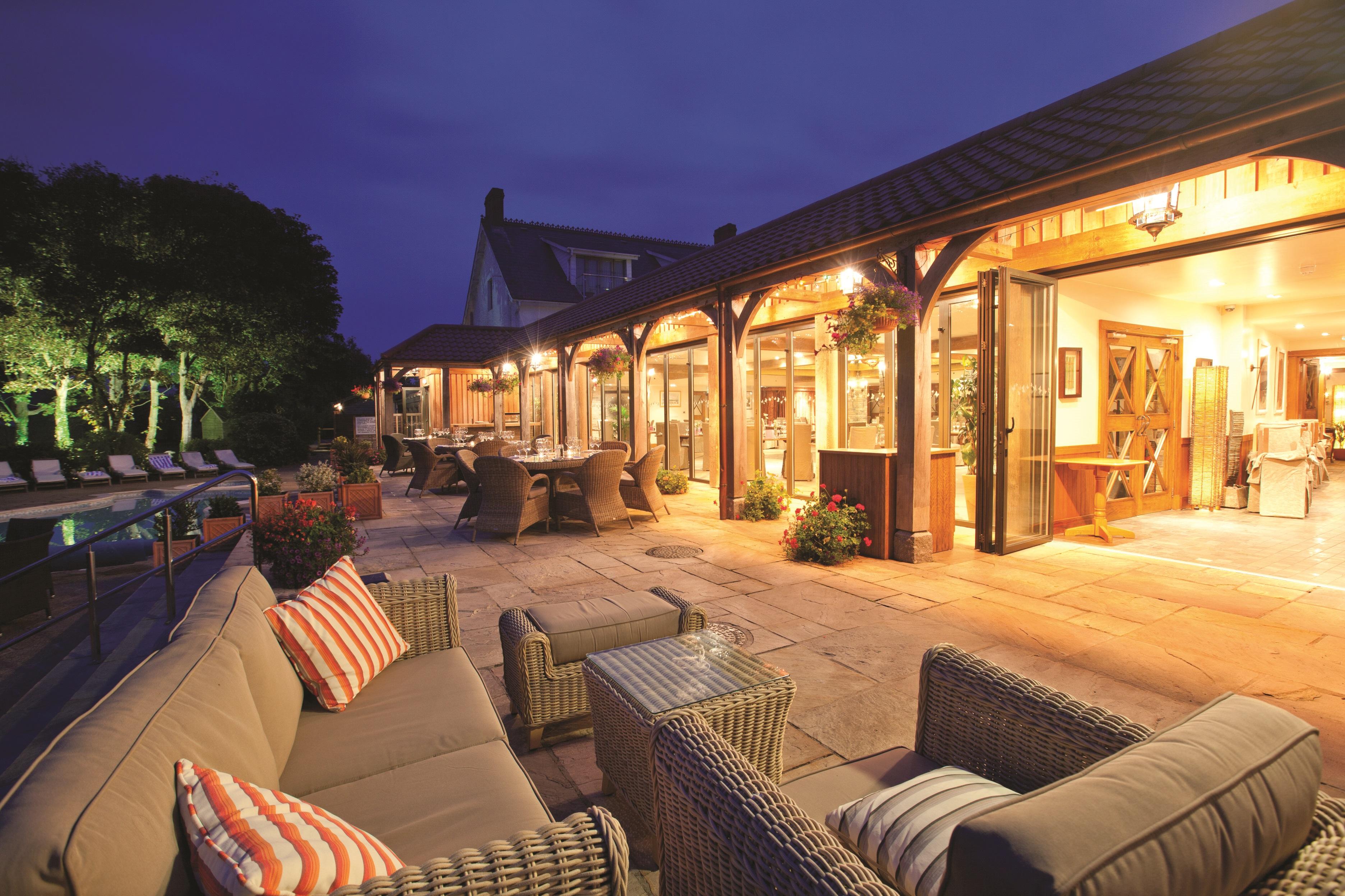 The Farmhouse Hotel And Restaurant Saint Saviour Facilities photo
